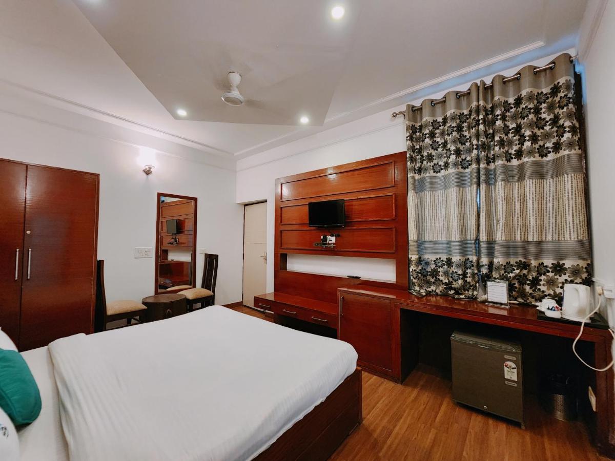 Hotel Bliss Kasauli Exterior photo